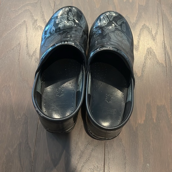 Dansko clogs - Picture 3 of 3